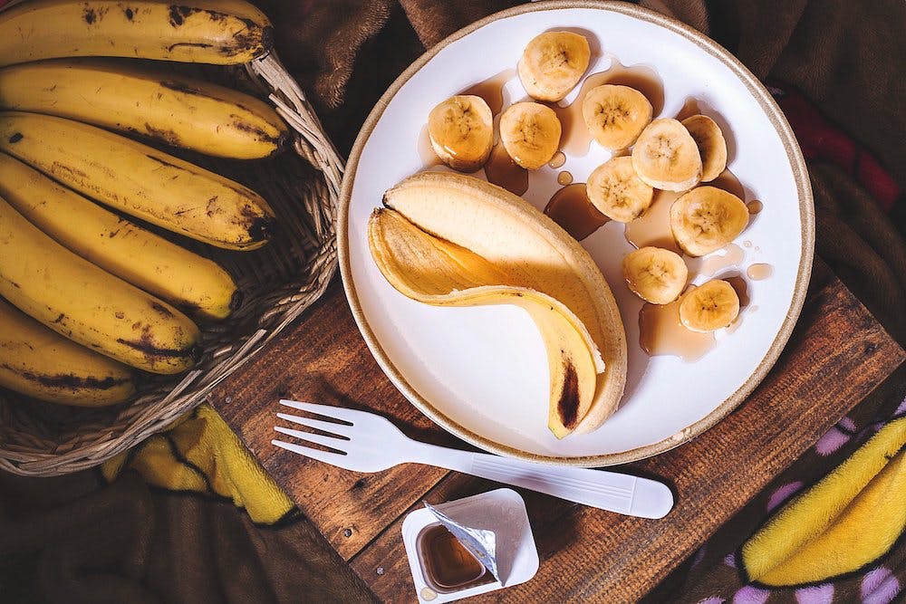 How long do you eat bananas before exercise?